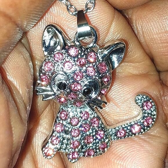 Unisex Trendy Creative Cute Cartoon Cat Pendant Necklace - Picture 2 of 6